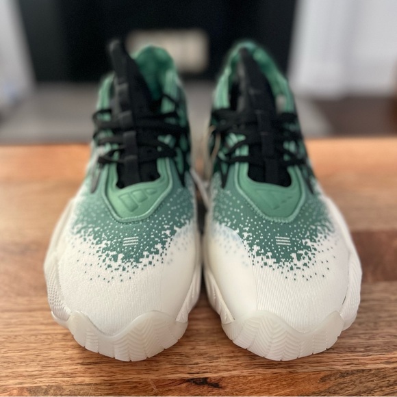 Size 12 - Adidas Trae Young 3 “Preloved Green” - (IE2703) - Picture 3 of 5